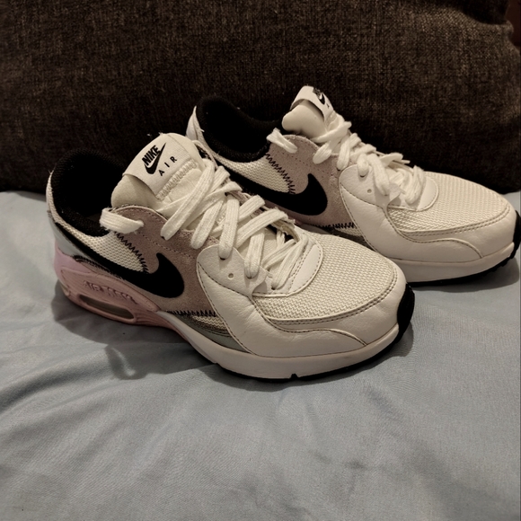 Nike Air Max - Picture 3 of 11